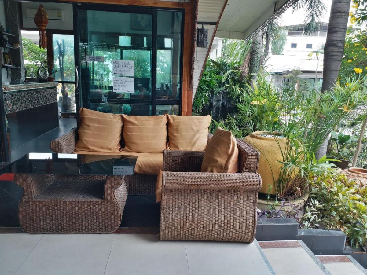 Platinum Place Banguecoque Exterior foto